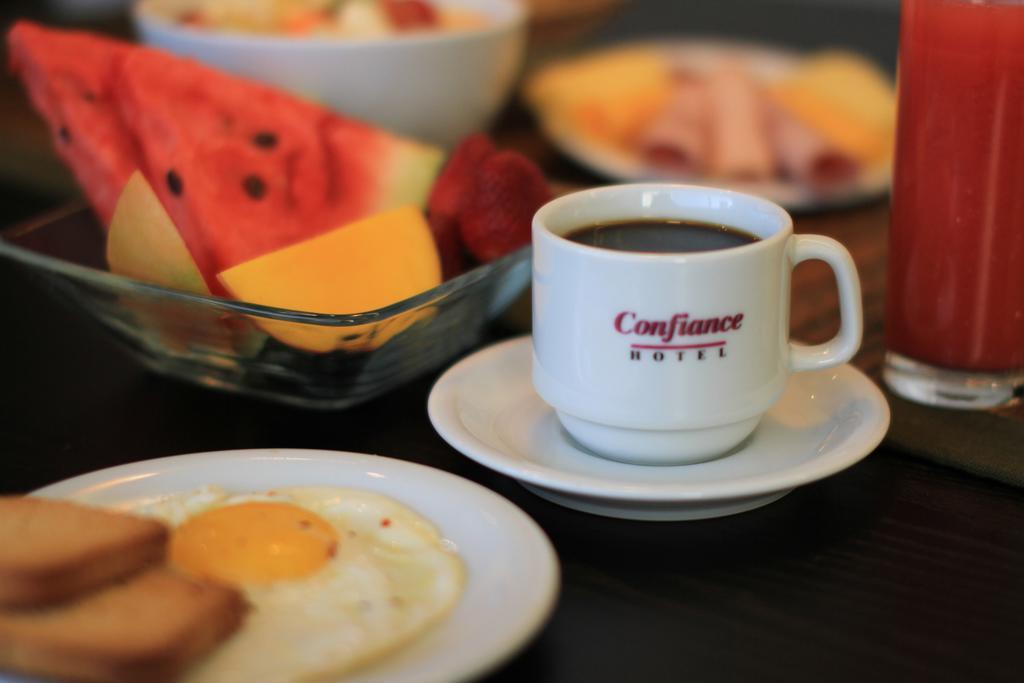 Hotel Confiance Centro Civico Curitiba Ngoại thất bức ảnh
