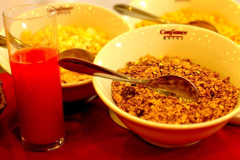 Hotel Confiance Centro Civico Curitiba Ngoại thất bức ảnh