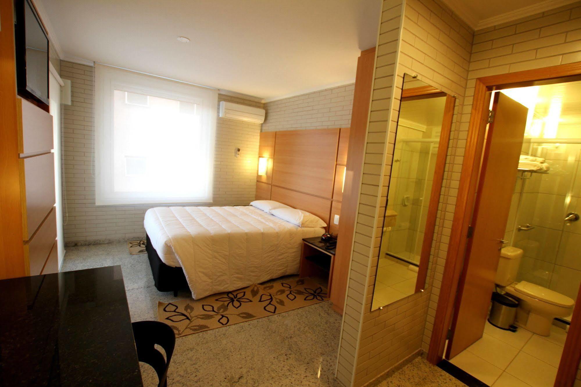 Hotel Confiance Centro Civico Curitiba Ngoại thất bức ảnh